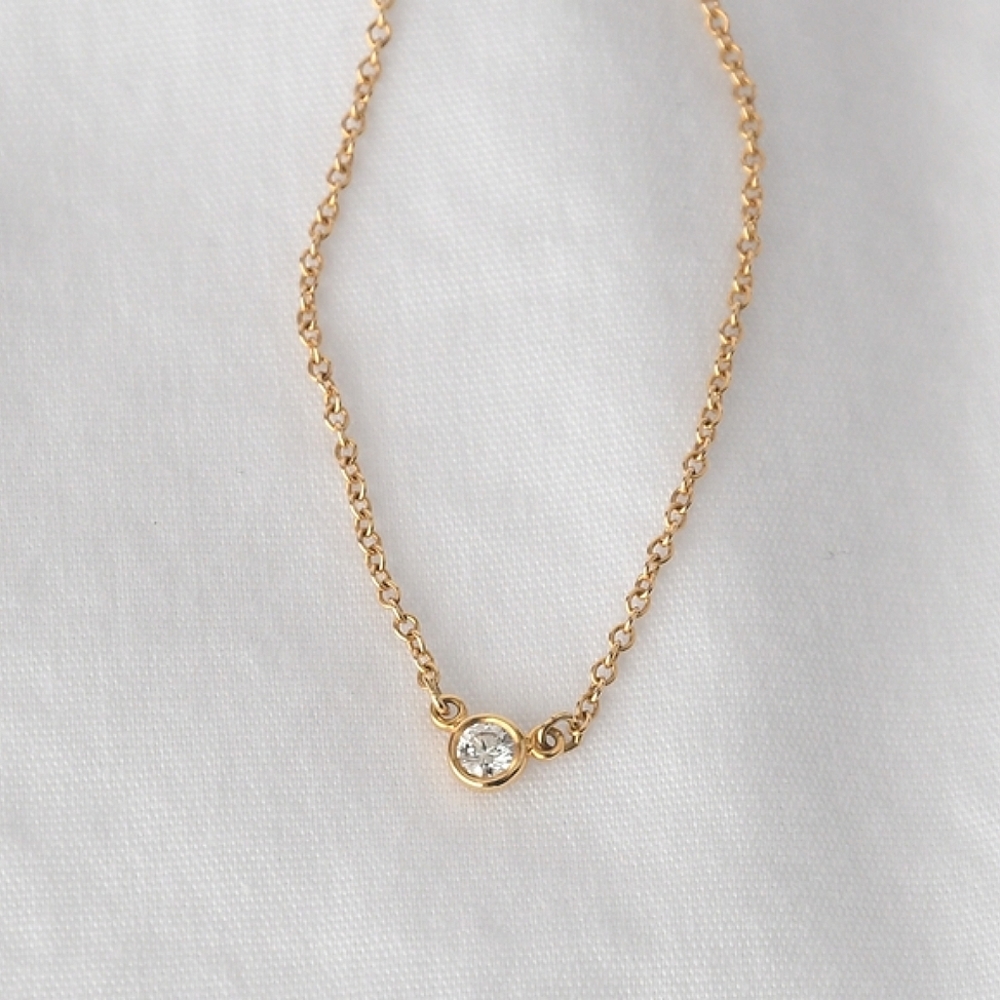 Tiffany & Co. Diamonds by the Yard Single Diamond Pendant 0.14 ctw 18K Gold 750 - Picture 4 of 7
